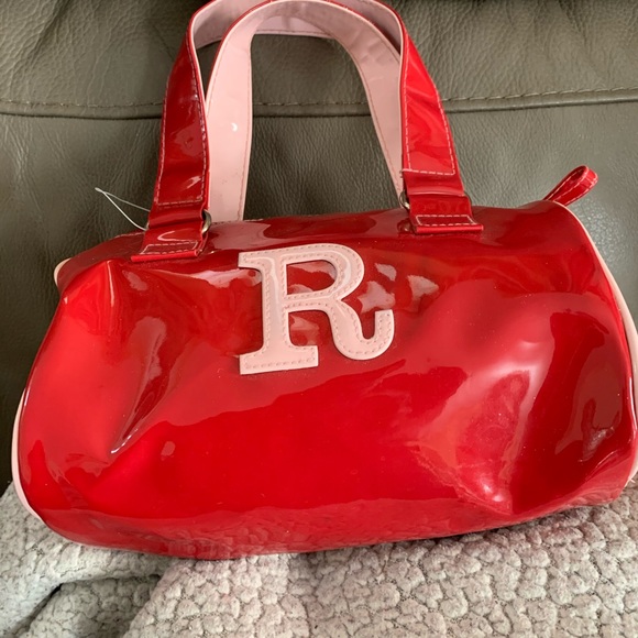 Jazzy Red patent leather purse - Picture 5 of 5